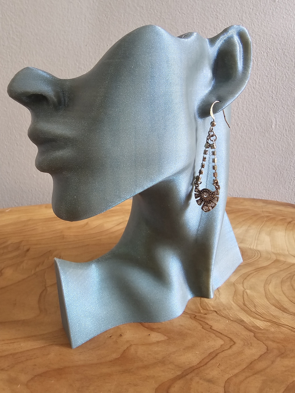 Silver Filigree Drop Earrings - Elegant Silver Statement - Picture 2 of 7